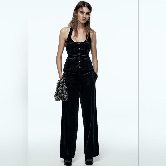 NWT ZARA JEWEL BUTTON VELVET VEST top black - Picture 3 of 10